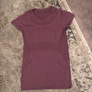 Lululemon top